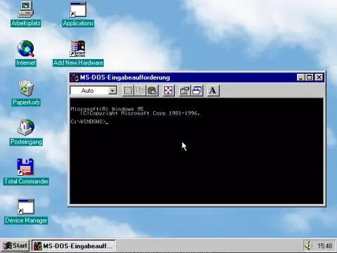 "Screenshot WINDOWS 95 DOS Command Shell"